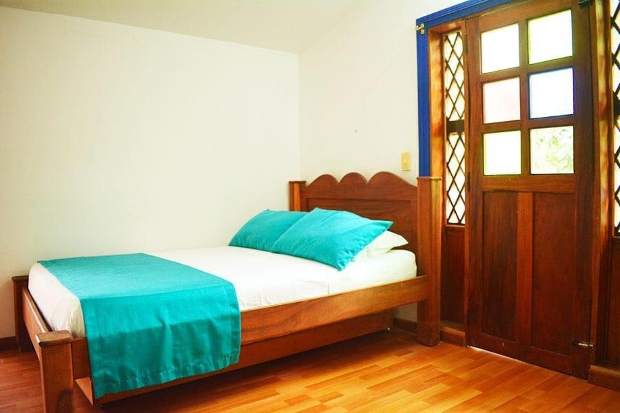Hotel Y Restaurante Bienmesabe Santa Fe de Antioquia Dış mekan fotoğraf