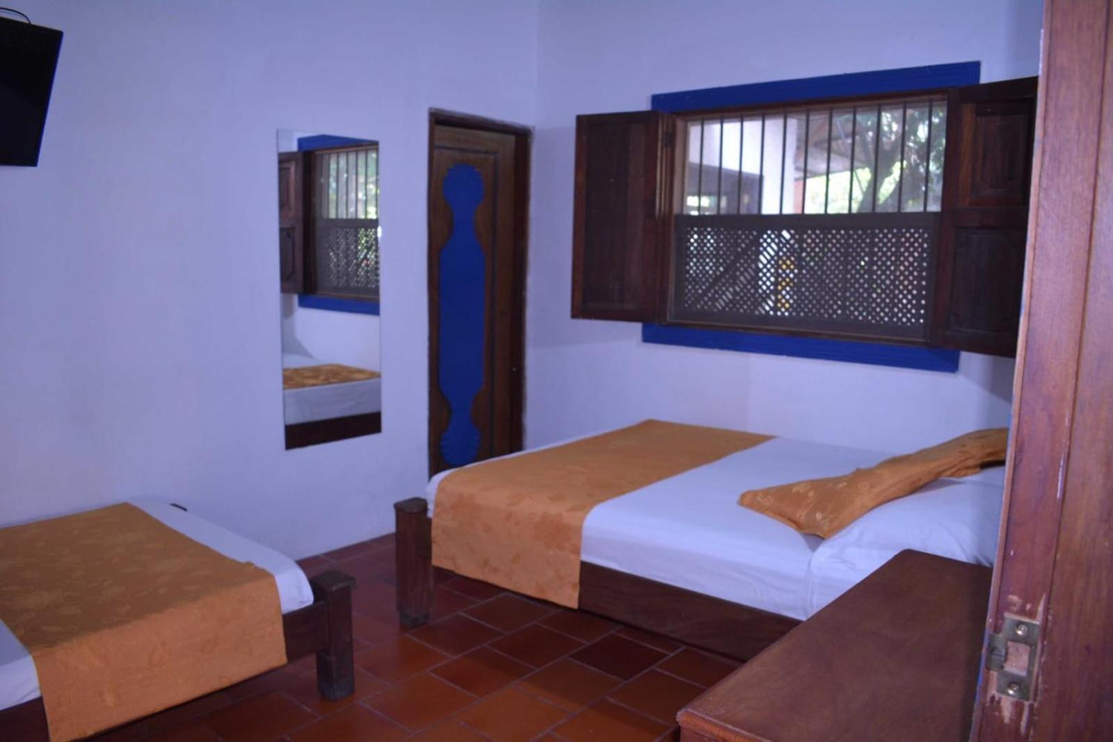 Hotel Y Restaurante Bienmesabe Santa Fe de Antioquia Dış mekan fotoğraf