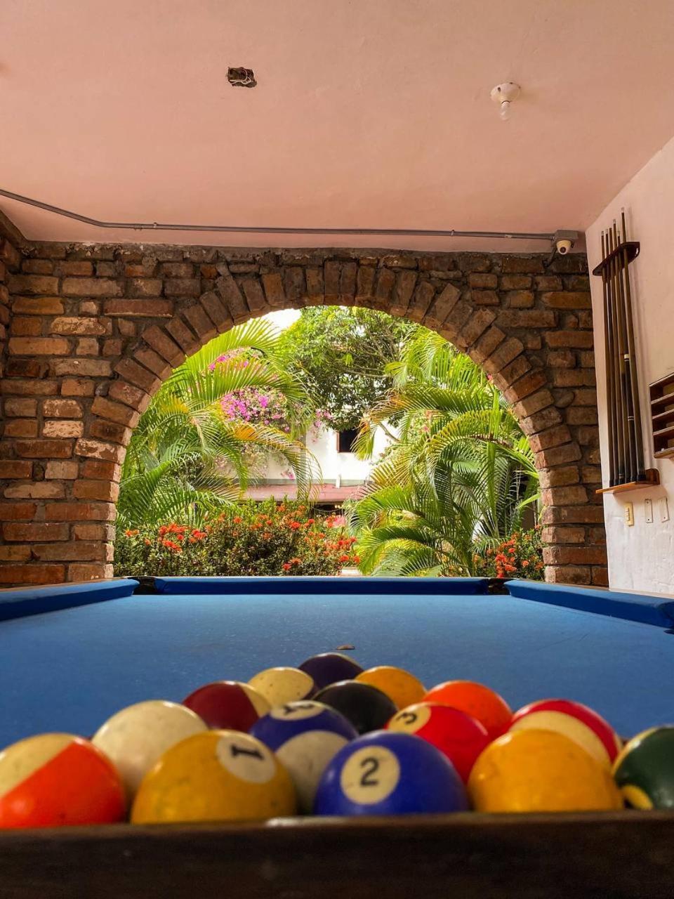 Hotel Y Restaurante Bienmesabe Santa Fe de Antioquia Dış mekan fotoğraf