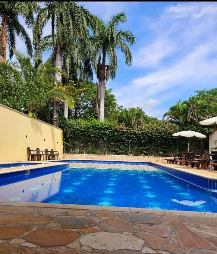 Hotel Y Restaurante Bienmesabe Santa Fe de Antioquia Dış mekan fotoğraf