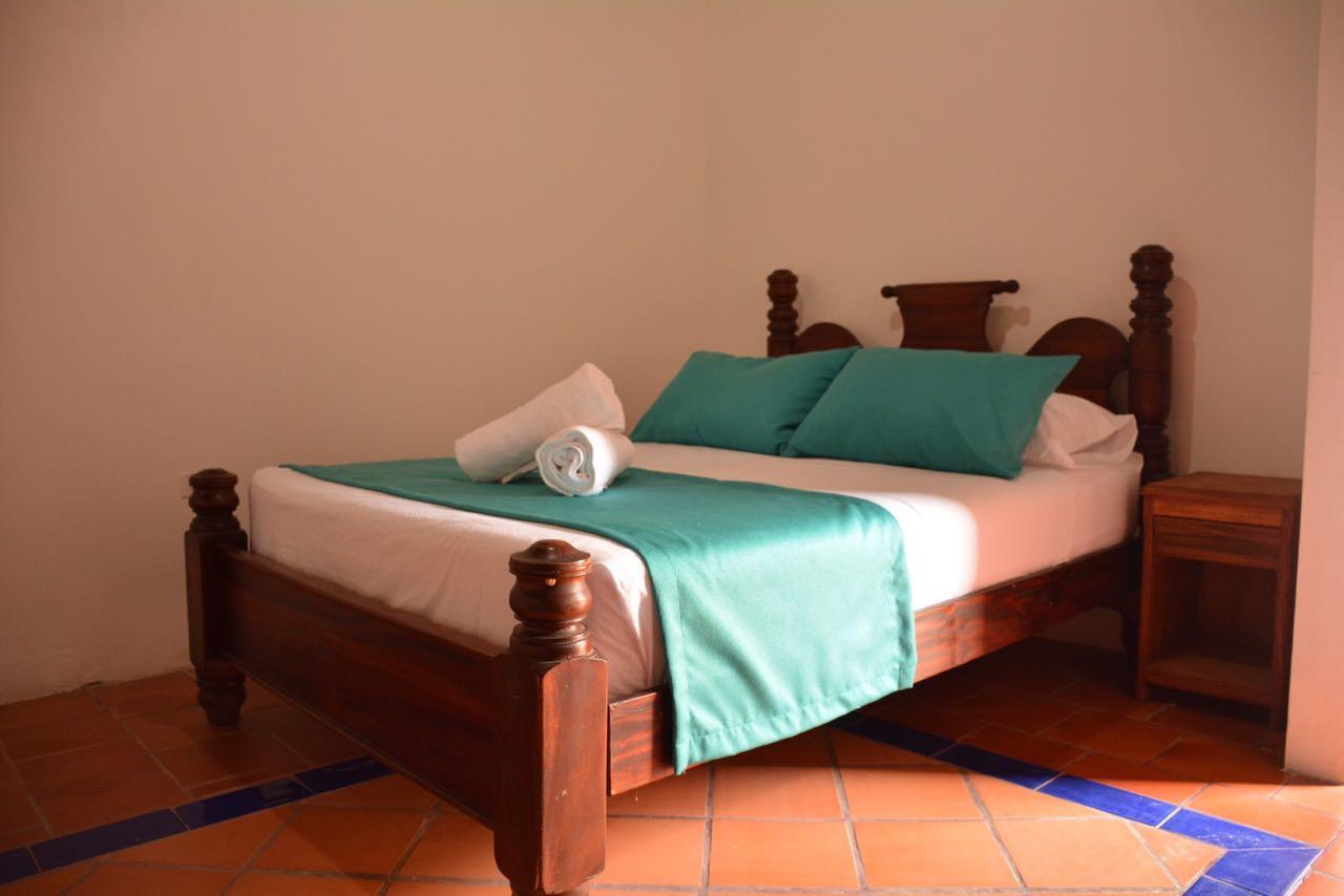 Hotel Y Restaurante Bienmesabe Santa Fe de Antioquia Dış mekan fotoğraf